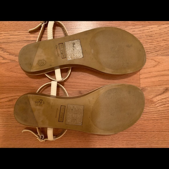 Call It Spring Zearian Off White Sandals - Picture 3 of 7